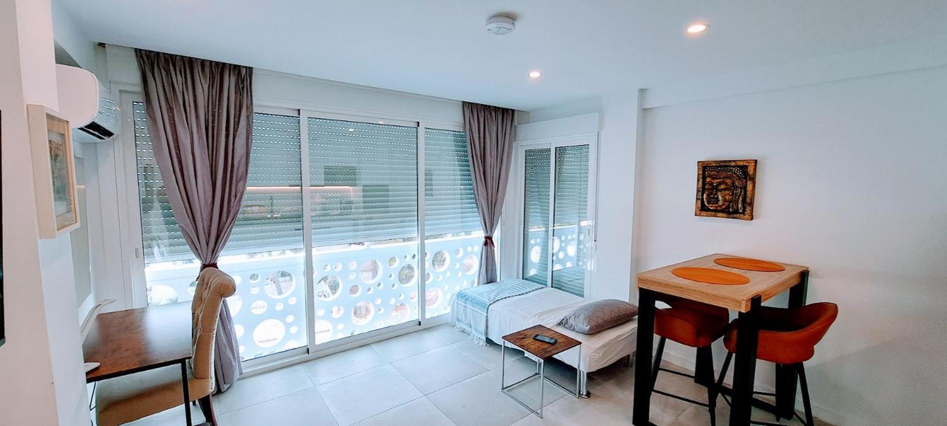 Salome Neo Suites Torremolinos Extérieur photo