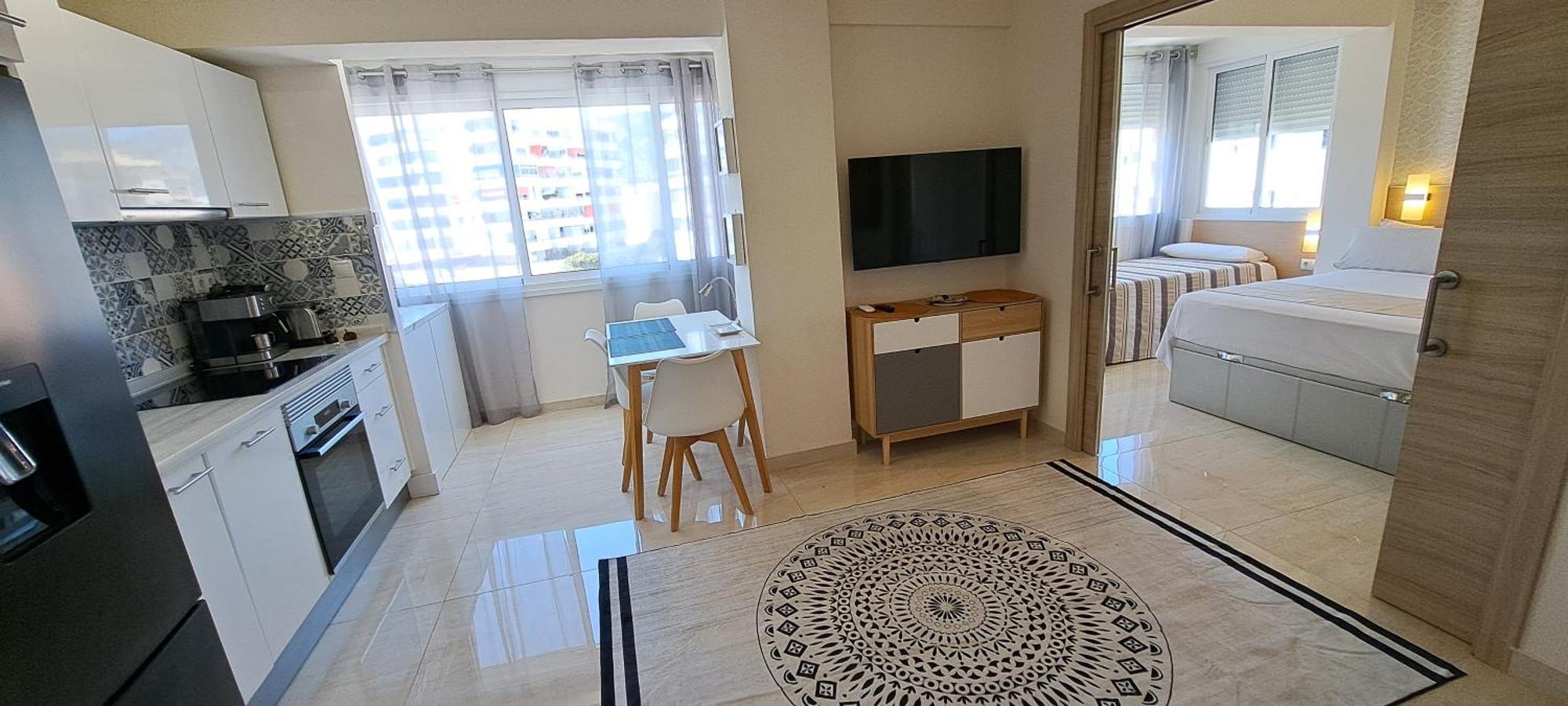 Salome Neo Suites Torremolinos Extérieur photo