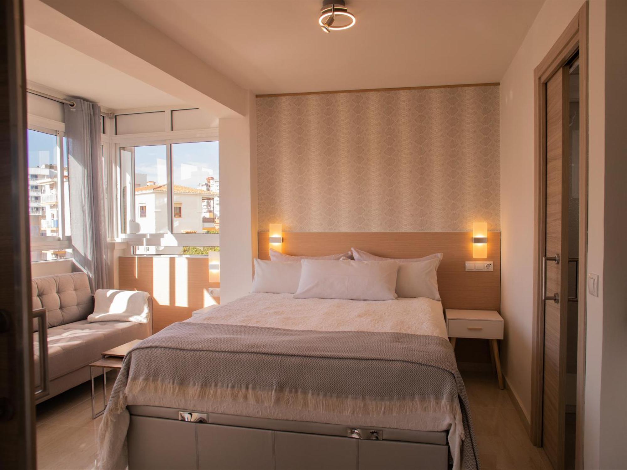 Salome Neo Suites Torremolinos Extérieur photo